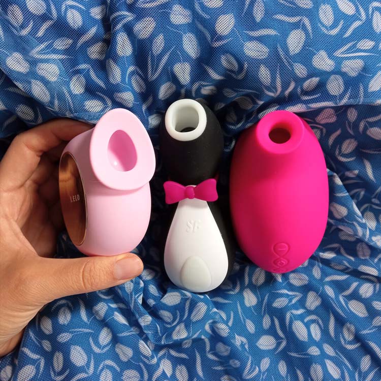 LELO Sila, Satisfyer Penguin a LELO Sona 2 tlakové stimulátory na klitoris